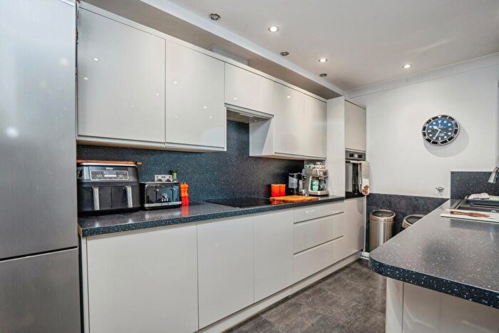 4 Bedroom Terraced House For Sale In Meon Road, Southsea, Hampshire, PO4