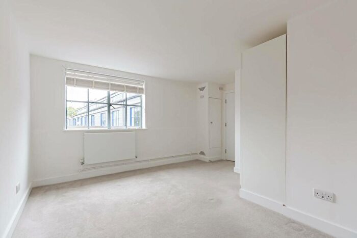 1 Bedroom Flat To Rent In Henshall Street, Islington, London, N1