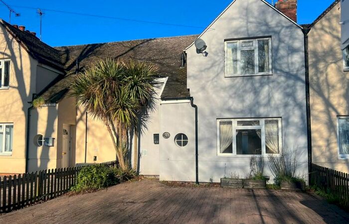 3 Bedroom House To Rent In Justins Avenue, Stratford-upon-Avon, CV37