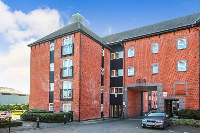 2 Bedroom Flat To Rent In The Wharf, Leighton Buzzard, LU7