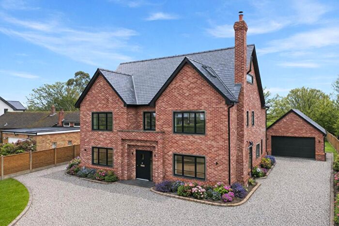 6 Bedroom Detached House For Sale In Catkins, East Hanningfield Road, Sandon, Chelmsford, CM2