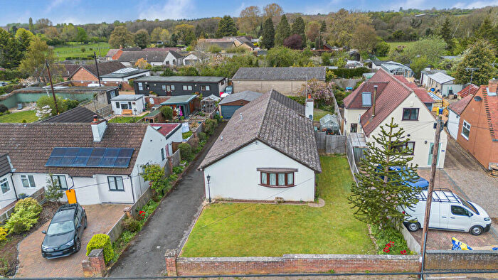 4 Bedroom Detached Bungalow For Sale In Lashford Lane, Dry Sandford, OX13