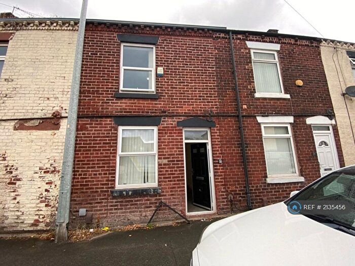 2 Bedroom Terraced House To Rent In Hilton Lane, Worsley, Manchester, M28
