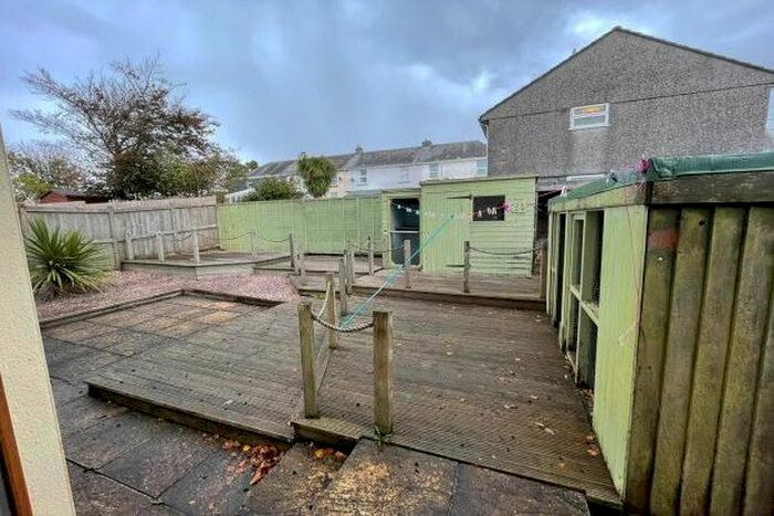 4 Bedroom Property To Rent In Treworrick Lane, Liskeard PL14