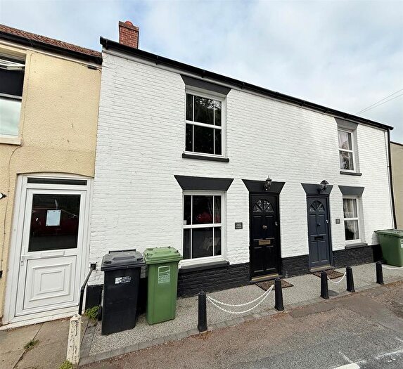 2 Bedroom Cottage For Sale In High Street, Ludham, NR29