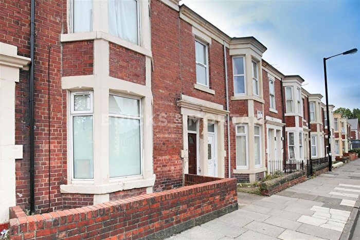 4 Bedroom Maisonette To Rent In Second Avenue, Heaton, Newcastle Upon Tyne, NE6