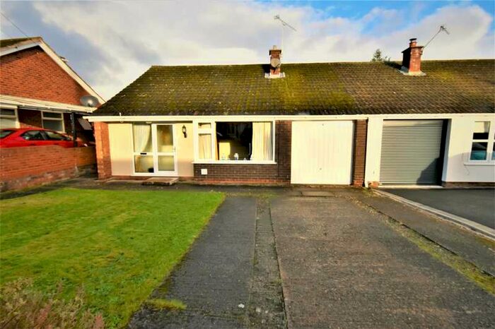 3 Bedroom Bungalow For Sale In Gresford Park Gresford, Wrexham, LL12