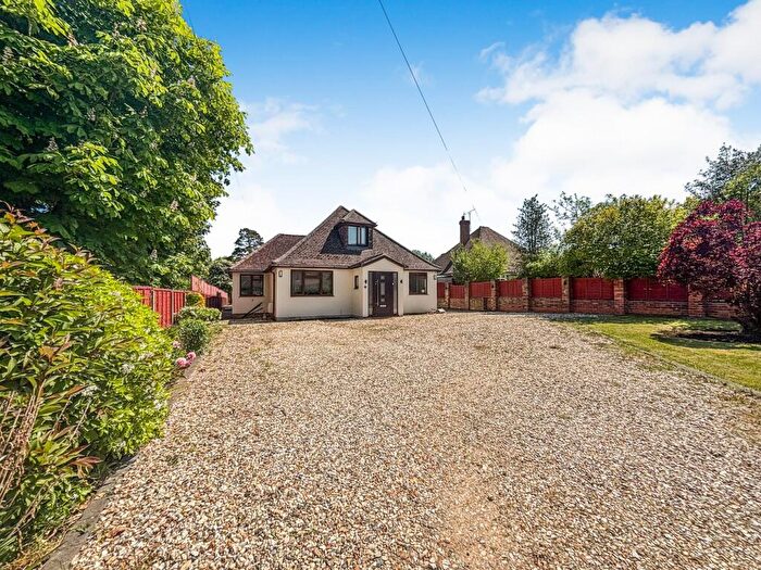 5 Bedroom Bungalow For Sale In Manor Road, Sherborne St John, Basingstoke, RG24
