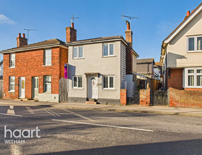 2 Bedroom Cottage For Sale In London Road, Kelvedon, CO5