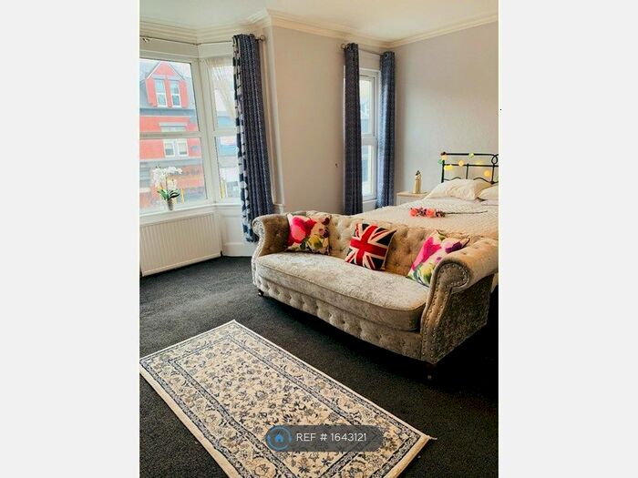 1 Bedroom Flat To Rent In Abbeydale Road, Sheffield, S7