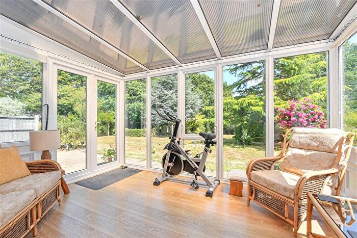 3 Bedroom Detached House For Sale In Coombelands, Wittersham, Kent, TN30
