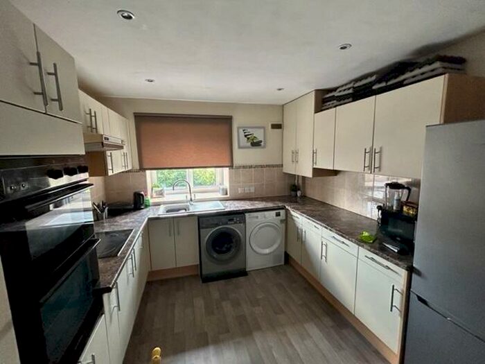2 Bedroom Apartment To Rent In Princes Gate, Peterborough, PE1