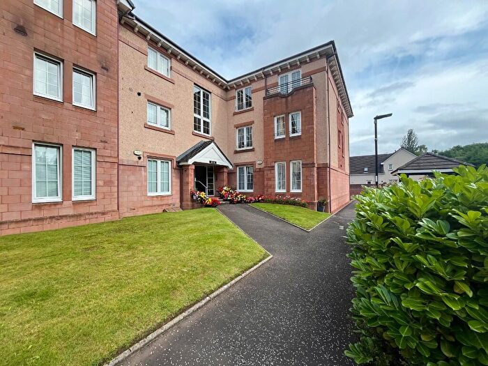 2 Bedroom Apartment To Rent In Old Station Court, Glasgow, G71