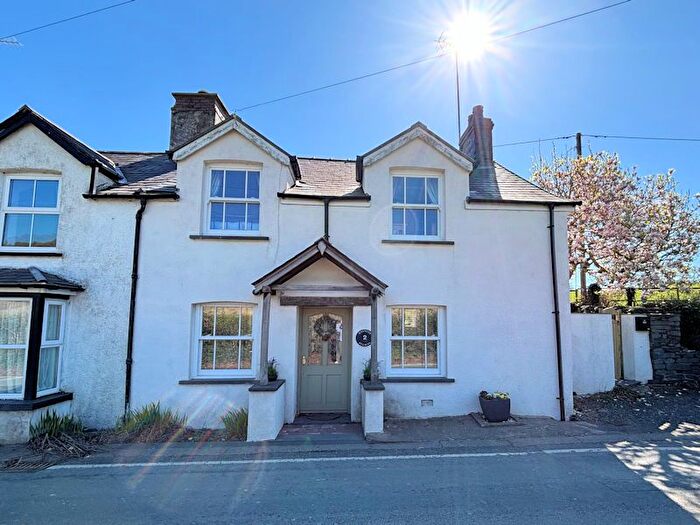 2 Bedroom Cottage For Sale In Bryniau Bychain, Pennal, SY20