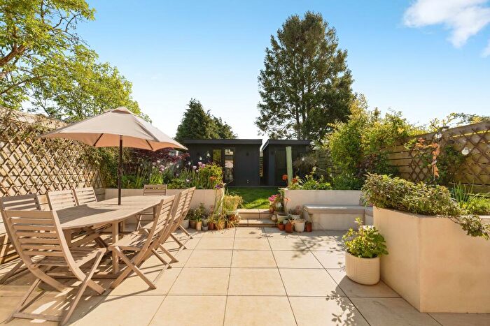 4 Bedroom Semi Detached House To Rent In Old Fosse Road, Bath, BA2