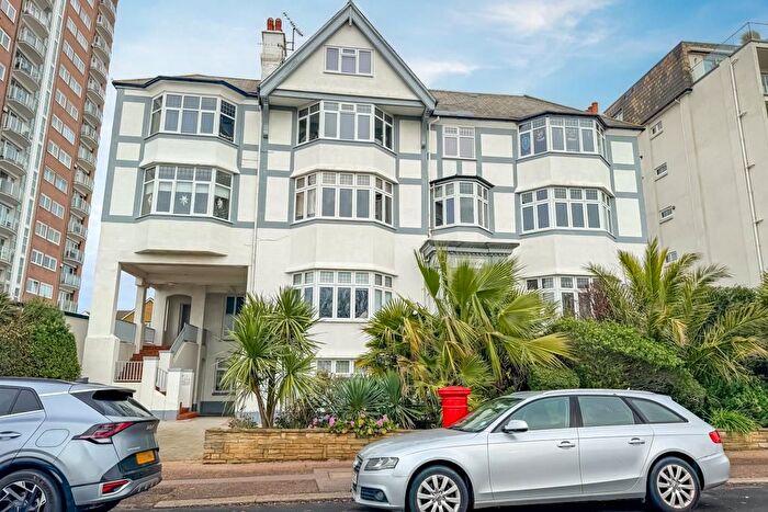2 Bedroom Flat For Sale In Westcliff Parade, Westcliff-On-Sea, SS0