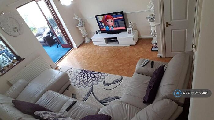2 Bedroom End Of Terrace House To Rent In Maple Avenue, South Harrow, HA2