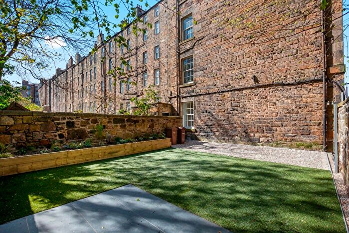 2 Bedroom Flat To Rent In Scotland Street, New Town, Edinburgh, EH3