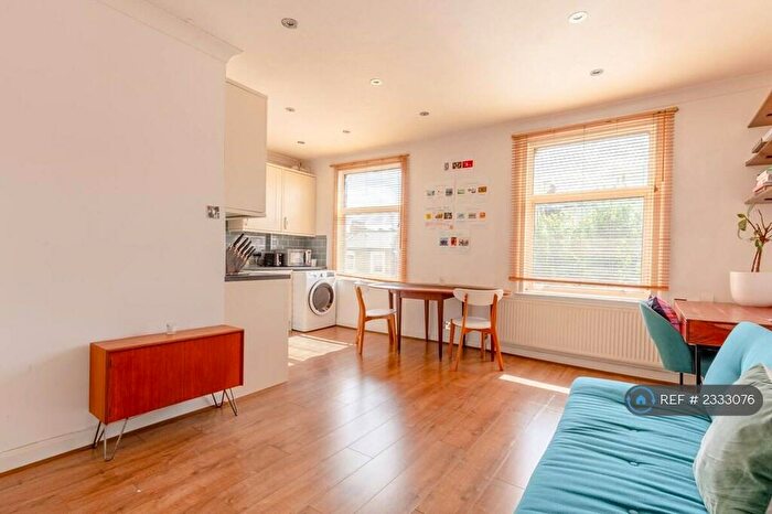 1 Bedroom Flat To Rent In St Julian's Road, London, NW6