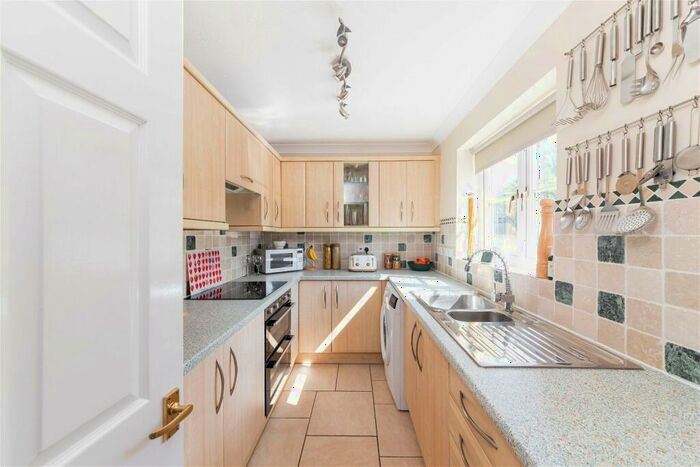 3 Bedroom Semi-Detached House For Sale In Dorchester-on-Thames, South Oxfordshire, OX10