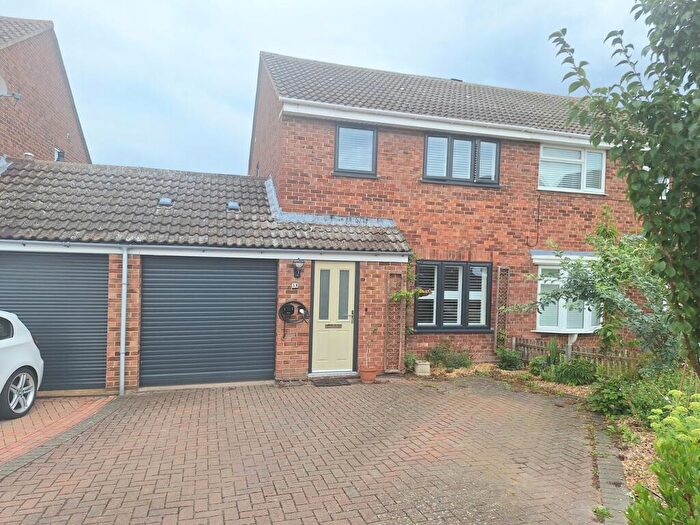 3 Bedroom Semi-Detached House For Sale In Greengage Rise, Melbourn, Royston, SG8