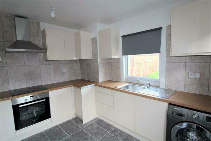 5 Bedroom Terraced House To Rent In Tynemouth Road, London, N15