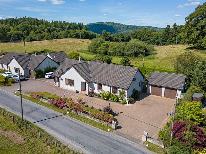 3 Bedroom Detached Bungalow For Sale In Kardrumon, Gauls Of Murthly, Perthshire, PH1