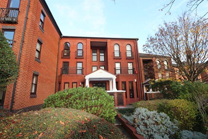 1 Bedroom Flat To Rent In Southend On Sea, SS1