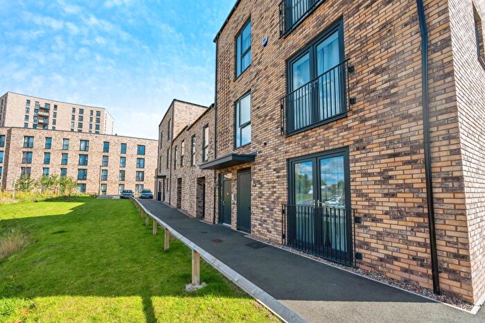 2 Bedroom Flat For Sale In Eden Avenue, Balsall Heath, Birmingham, B12