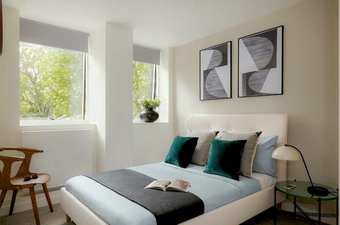 2 Bedroom Apartment To Rent In The Boulevard, Crawley, West Sussex, RH10