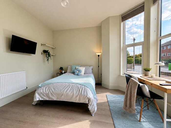 3 Bedroom Apartment To Rent In Flat, Melton Court, Melton Road, West Bridgford, Nottingham, NG2