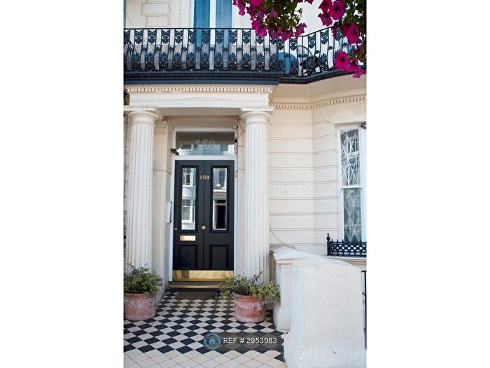 Studio To Rent In Gloucester Terrace, London, W2
