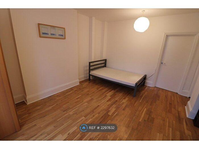 Studio To Rent In Waldram Crescent, London, SE23