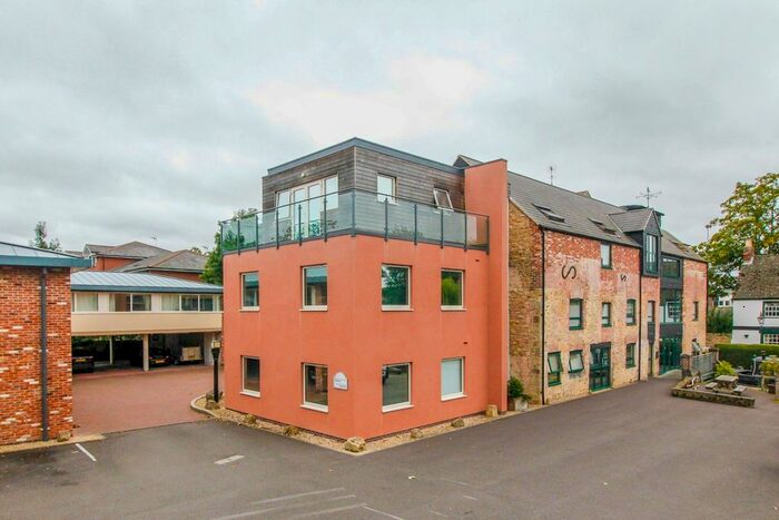 2 Bedroom Flat To Rent In Mill Street, Oxford, OX2