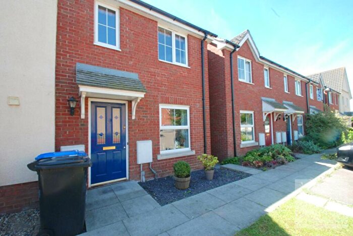 2 Bedroom Semi-Detached House To Rent In Fresher Mews, Norwich, NR5