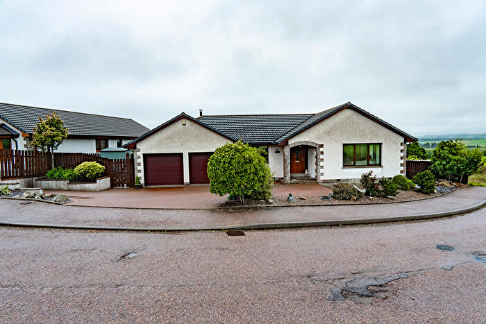 4 Bedroom Detached Bungalow For Sale In Murray Crescent, Huntly, AB54