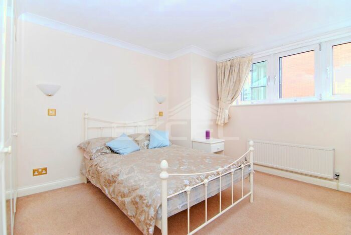 1 Bedroom Flat To Rent In Blazer Court, A St Johns Wood Road, St Johns Wood, NW8