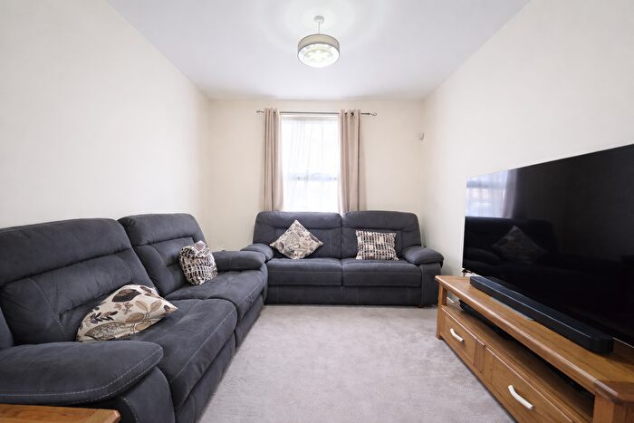 4 Bedroom Terraced House To Rent In Scotland Green Road North, Enfield, EN3