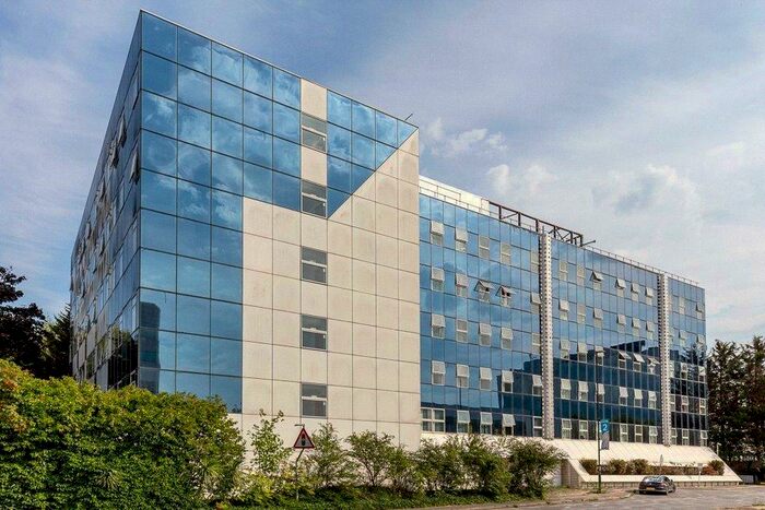 1 Bedroom Apartment To Rent In London Road, Crawley, West Sussex, RH10