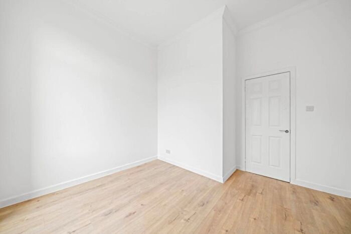 1 Bedroom Flat To Rent In Govanhill Street, Govanhill, G42