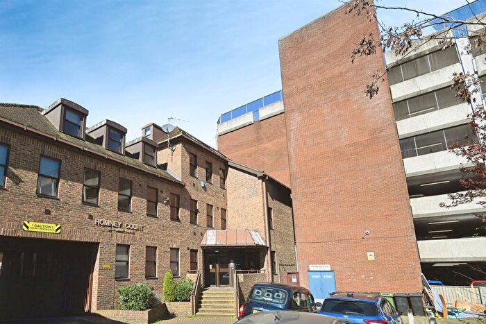 2 Bedroom Flat For Sale In Romney Place, Maidstone, ME15