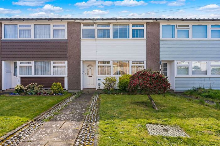 3 Bedroom Terraced House For Sale In Parklands, Coopersale, CM16