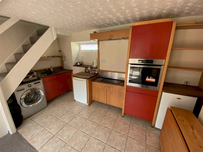 1 Bedroom Terraced House To Rent In Old Park Terrace, Treforest, CF37