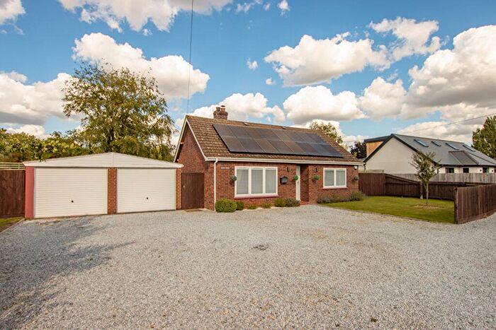 3 Bedroom Detached Bungalow For Sale In Garvestone, Norwich, NR9