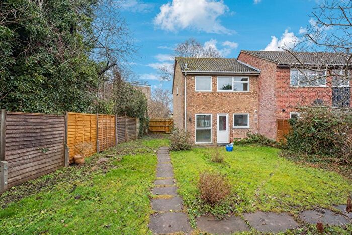 3 Bedroom End Terrace House For Sale In Wrights Lane, Prestwood, HP16