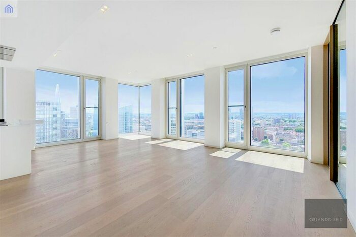 2 Bedroom Flat To Rent In Upper Ground, London, SE1