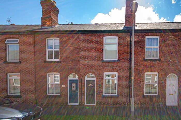 2 Bedroom Terraced House To Rent In Regent Street, Moulton, CW9