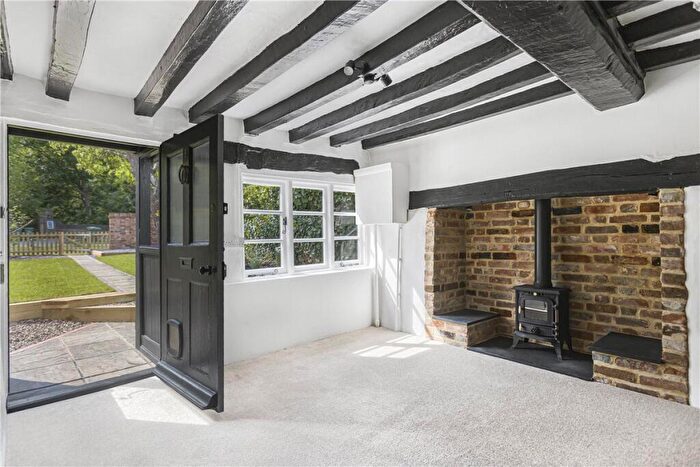 2 Bedroom End Of Terrace House For Sale In The Green, Sutton Courtenay, OX14