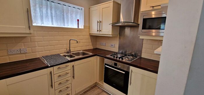 1 Bedroom Flat To Rent In Parnell Way, Harrow, HA3
