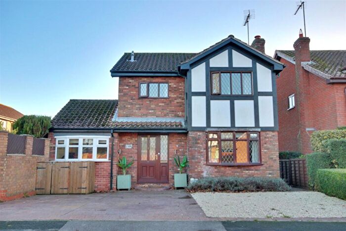 4 Bedroom Detached House For Sale In Ash Tree Drive, Leconfield, Beverley, HU17